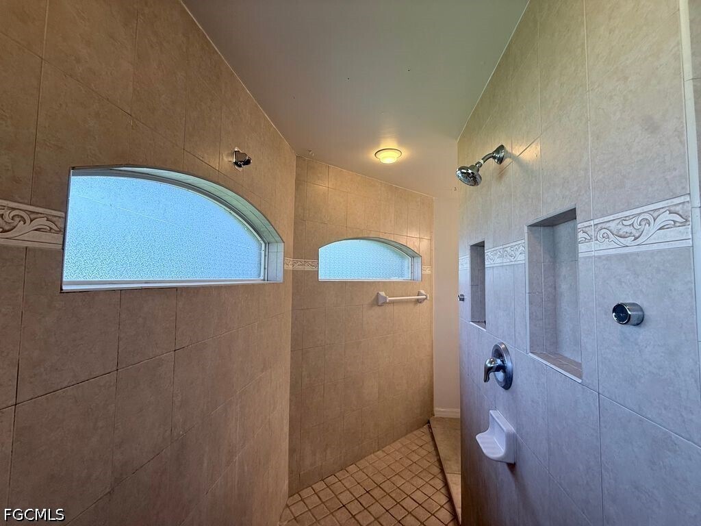 Photo - 504 East 13th Street