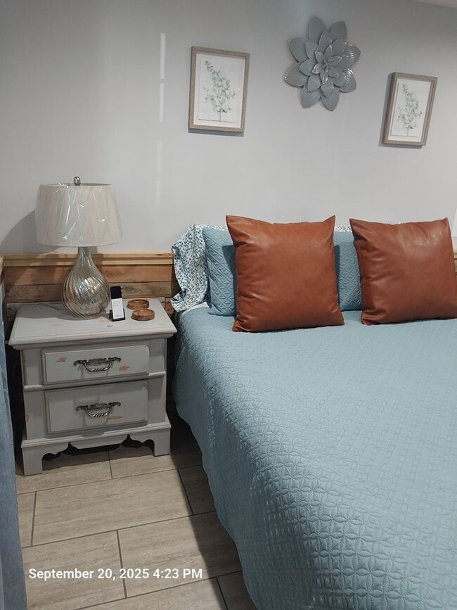 Photo - Charming One Bedroom ADU Furnished or Unfu...