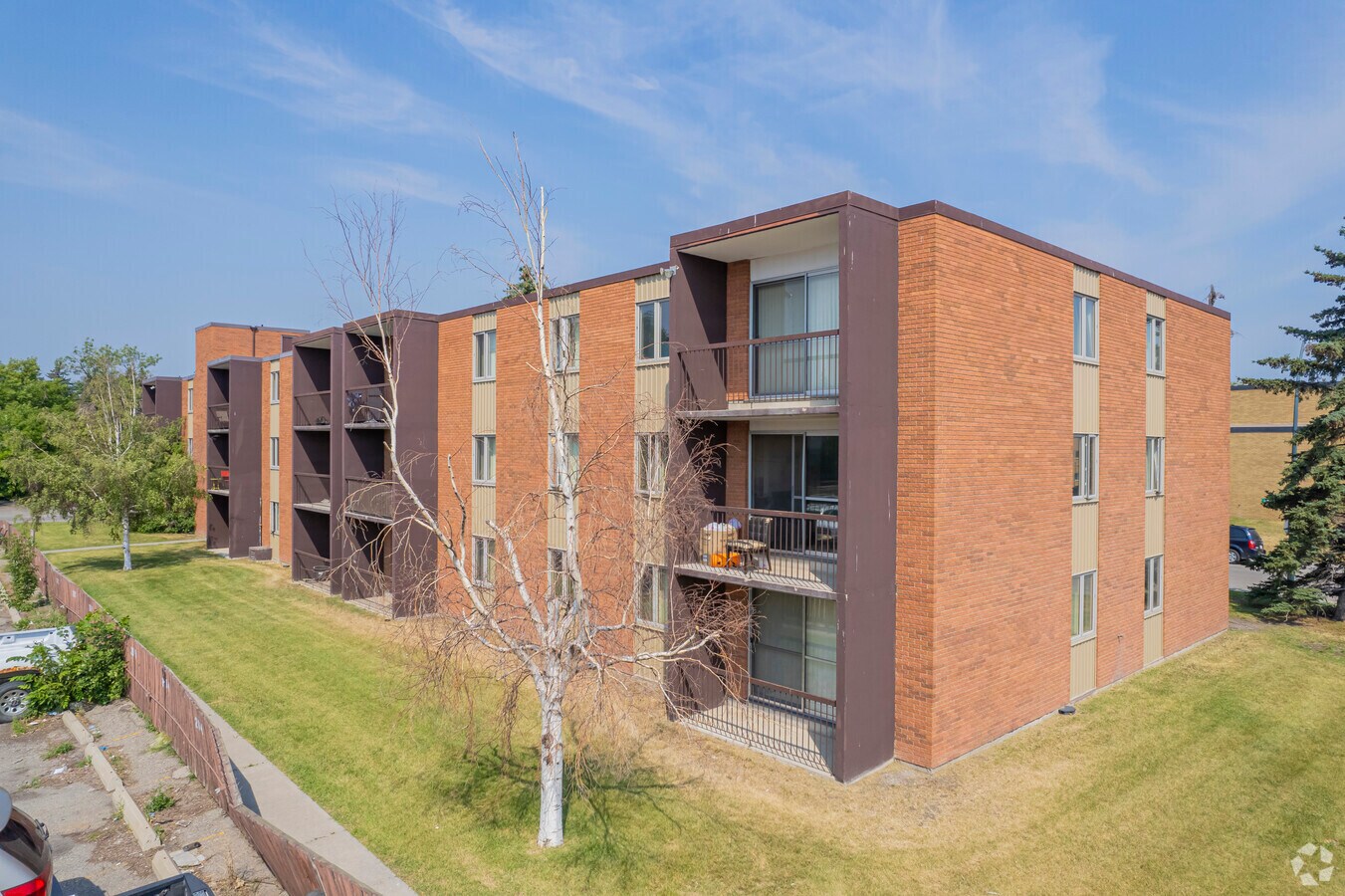 Photo - Kingsmere Apartments