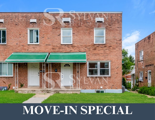 Building Photo - The Lifestyle You Deserve. Rental