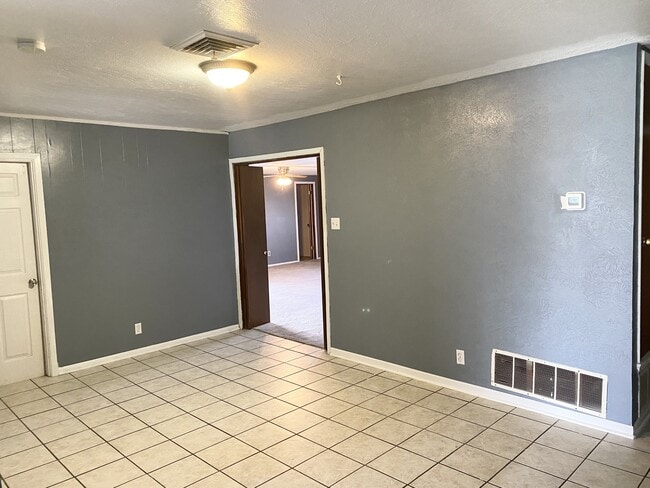 Photo - 1030 S 18th St