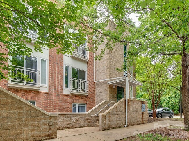 3729 Picasso Court