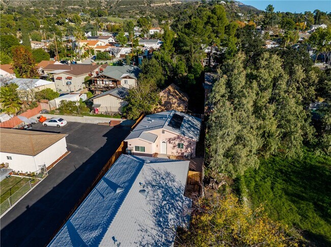 Photo - 10528 Hillhaven Ave