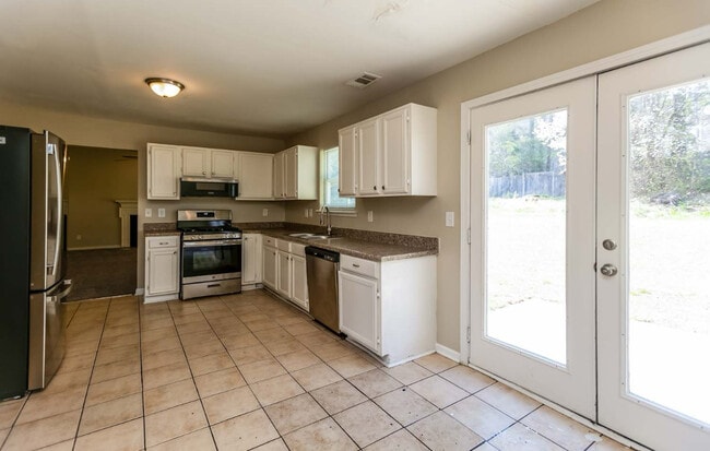 Photo - 2468 Newberry Trail