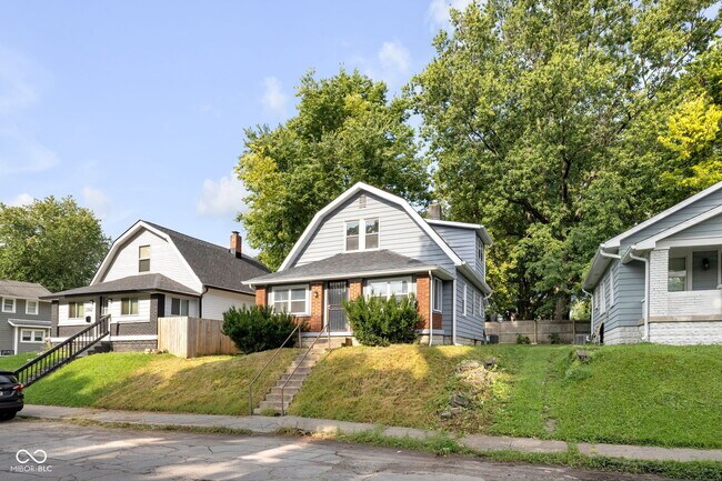 Photo - 1306 N Tacoma Ave