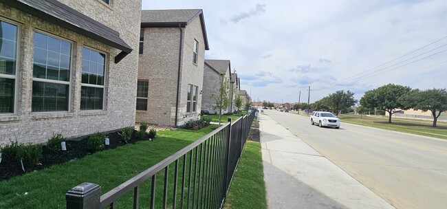 Photo - 5960 Bursey Rd