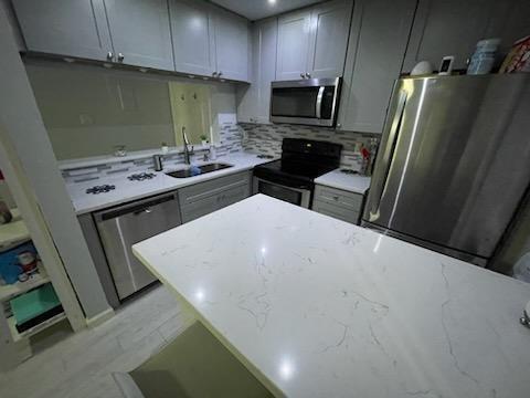 Photo - 806 W 24th St Unit 116