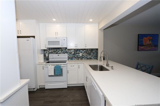 Photo - 7380 S Ocean Dr Unit 621