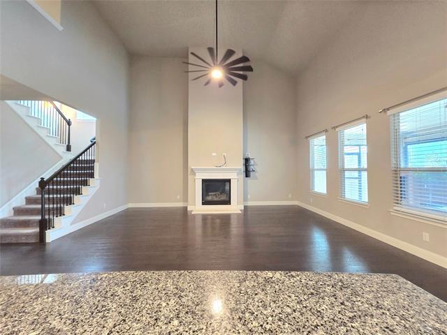 6916 Talon Dr