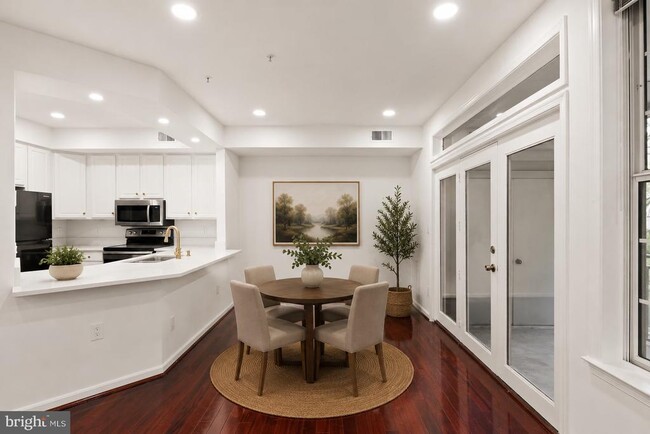 1324 Garden Wall Cir Unidad B