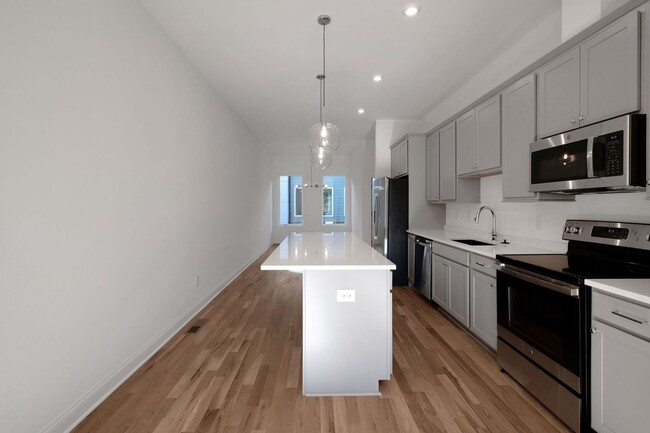 Brand-New Charming 3BR Townhome in the Hea... - Brand-New Charming 3BR Townhome in the Hea...