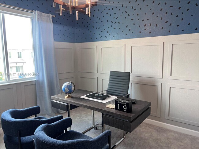 Photo - 640 SE 14th St