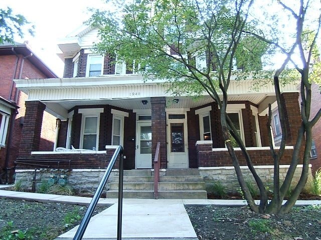 Photo - University Manor