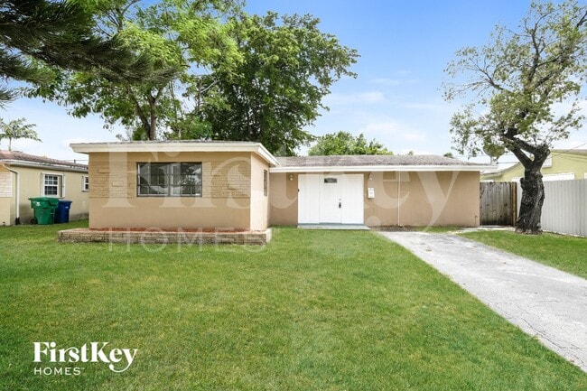 Building Photo - 7300 Ramona St