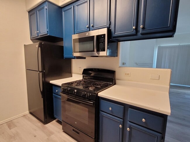 Building Photo - 3318 N Decatur Blvd Unit 1050