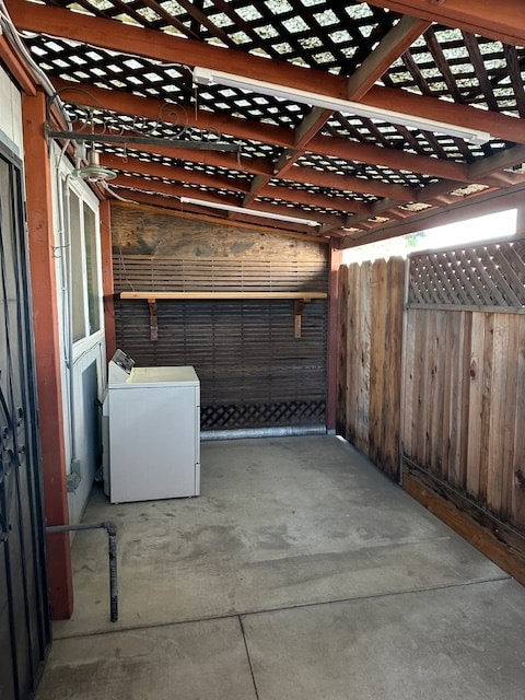 Building Photo - 310 W Lupton St Rental