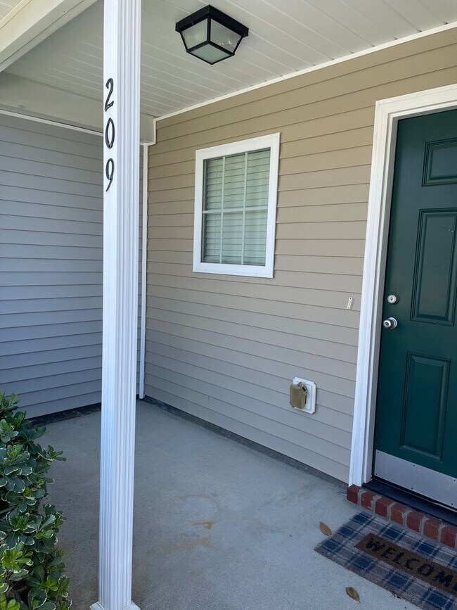 Photo - Conveniently Located Townhome in Pooler