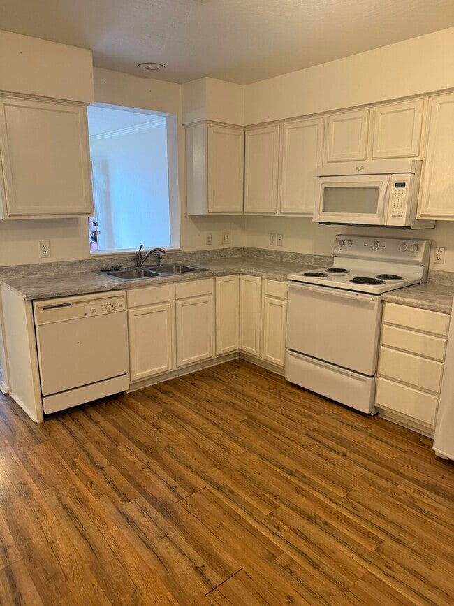 1834 Shay-Lin Ct
