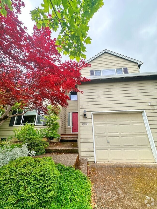 Building Photo - Gorgeous 4-Bedroom, 2.5-Bathroom House in ...