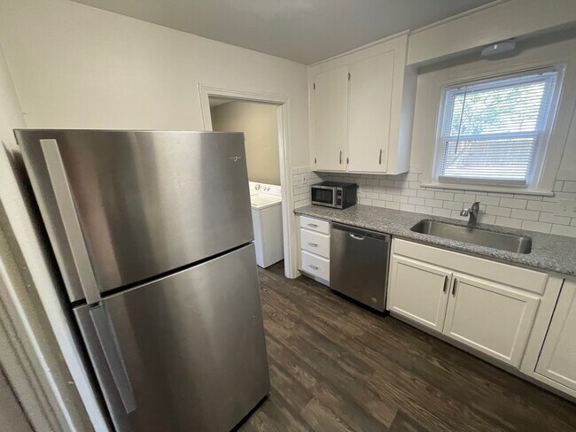 Photo - 3502 30th St