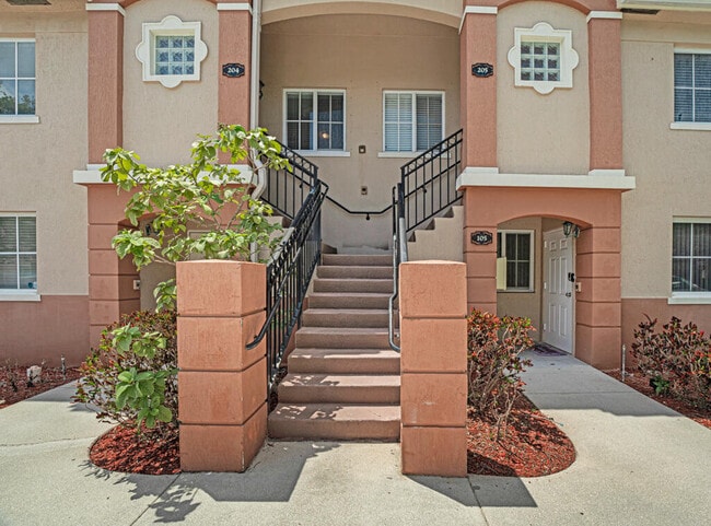 Photo - 3810 N Jog Rd Unidad 204 Rental