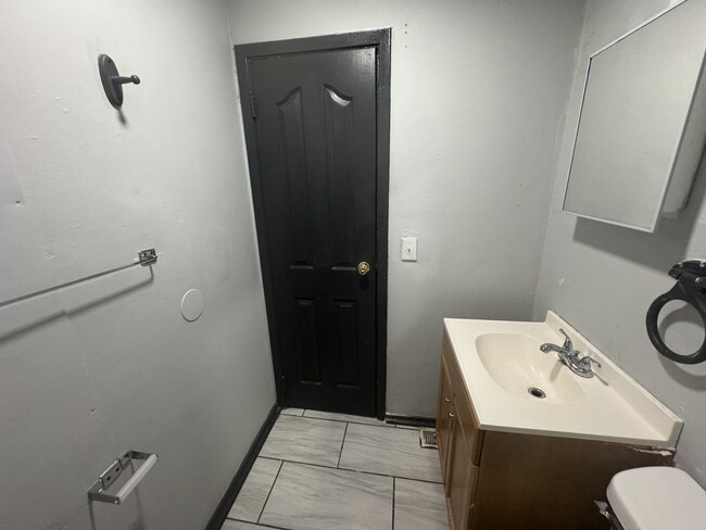 Photo - 905 Southmoor-