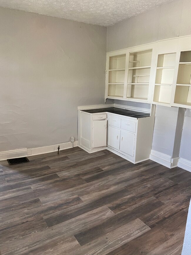 Photo - 1454 W Clark St Unidad 1454