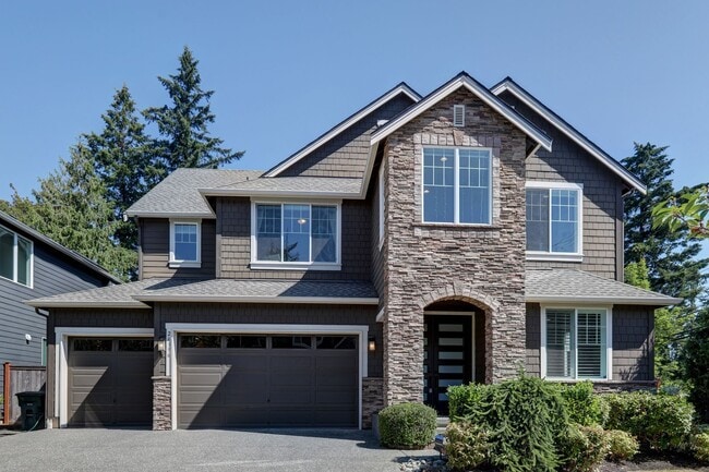 Photo - Stunning 5-Bedroom Sammamish Home with Main-Level Guest Suite