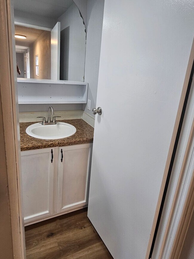 Photo - 3 bed 2 bath mobile home Secrion 8 accepted