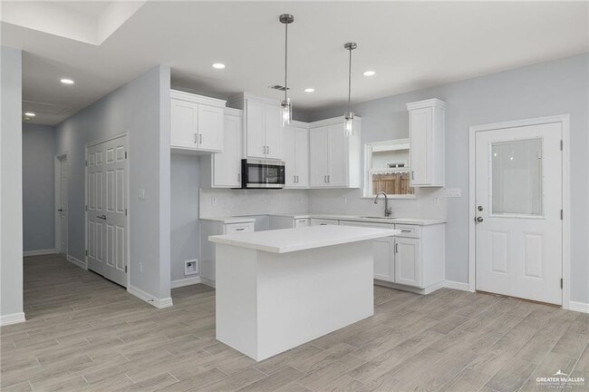 416 E Acacia Ave Unit 4