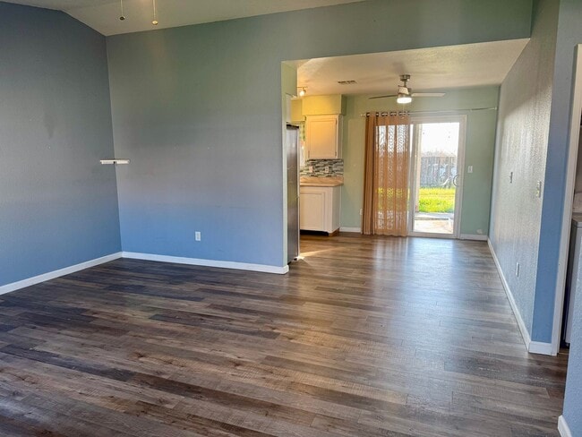 Photo - 3 Bedroom 2 Bathroom home at end of Cul-De-Sac