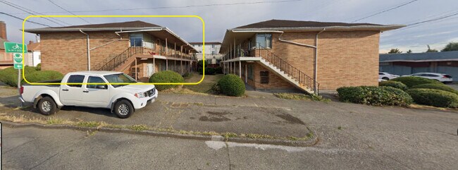 Photo - 1747 S Hanford St