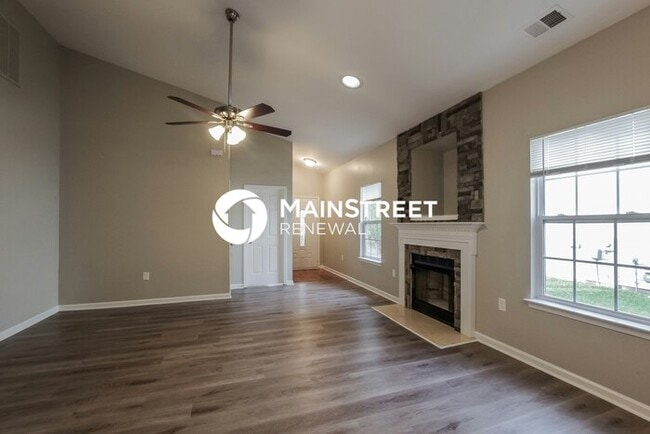 Photo - 4 Bedroom Pet-Friendly Home in MONROE, NC with Main Street Renewal