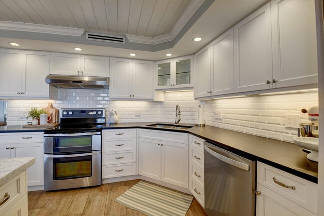 Photo - 1 Harbourside Dr Unit 3702
