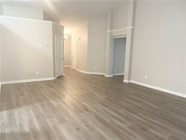 Photo - 2715 Sterling Creek Pointe