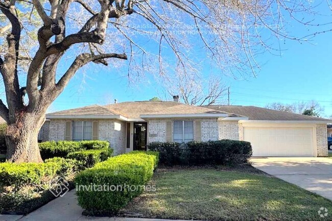 Building Photo - 1919 Plantation Dr Rental