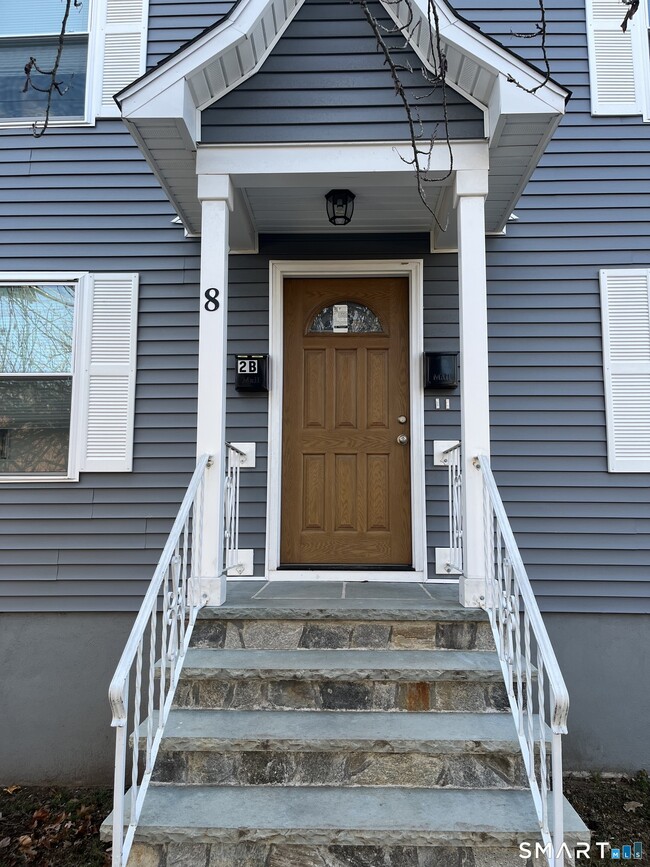 Building Photo - 395 Blake St Unit 2nd Floor