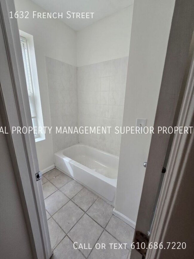 Photo - 1632 French St