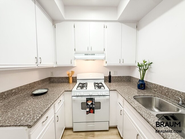 Photo - 11459 Collins St Unit 216
