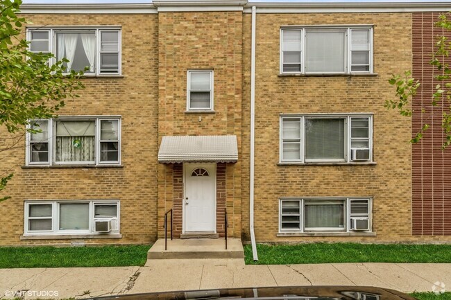 Building Photo - 7074 W Diversey Ave Unit 2F Rental