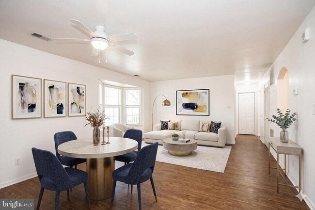 Photo - 103 Claridge Ct Unidad 3