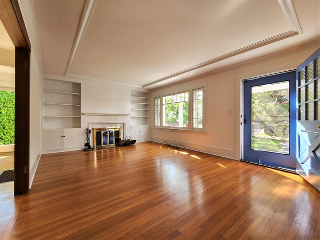 Photo - Charming Single Family Home in Downtown Palo Alto Available Now!