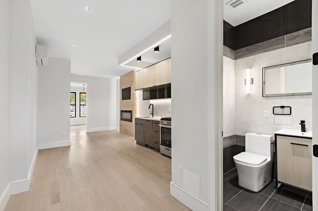 Photo - 542 Newark Ave Unit 3R