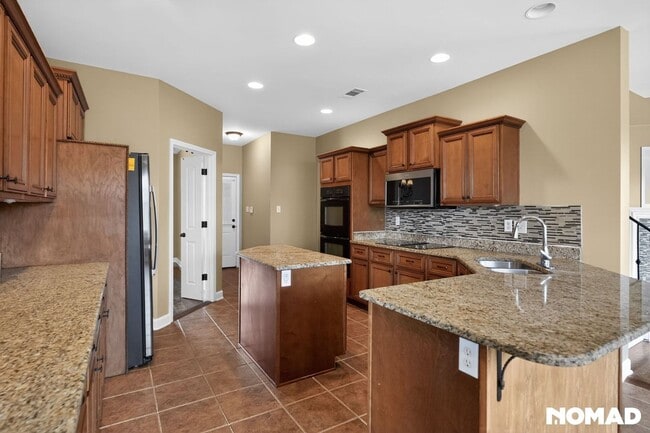 Photo - 4886 Fox Springs Dr