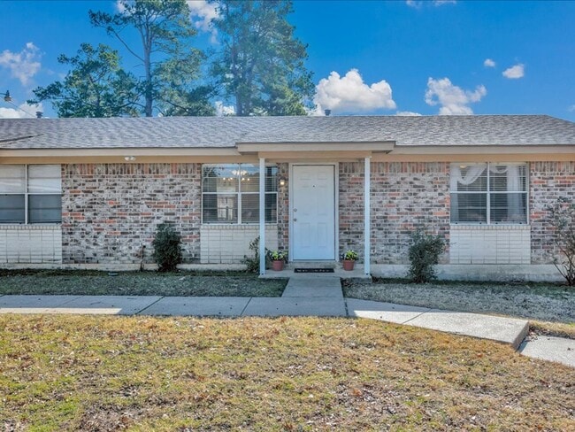 Photo - Redland Ridge Apartments