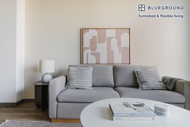 Photo - 513 S Damen Ave Unit FL12-ID1108