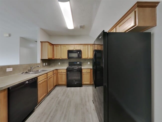 Photo - 24307 Hard Wood Dr