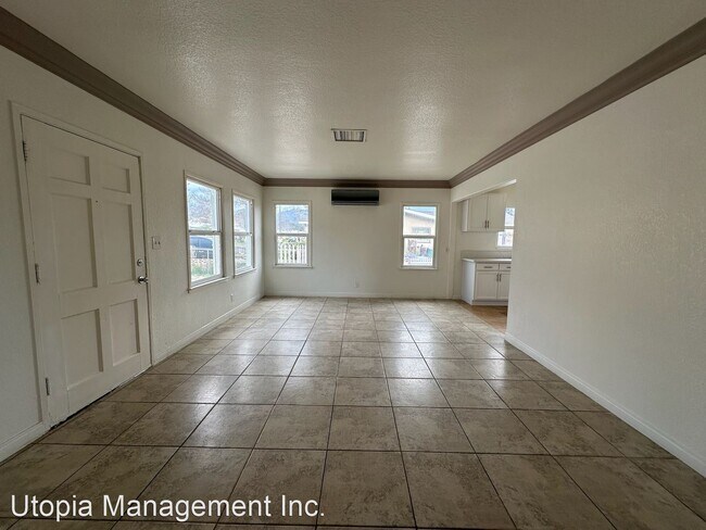 Photo - 4 br, 2 bath House - 303 Country Club Lane