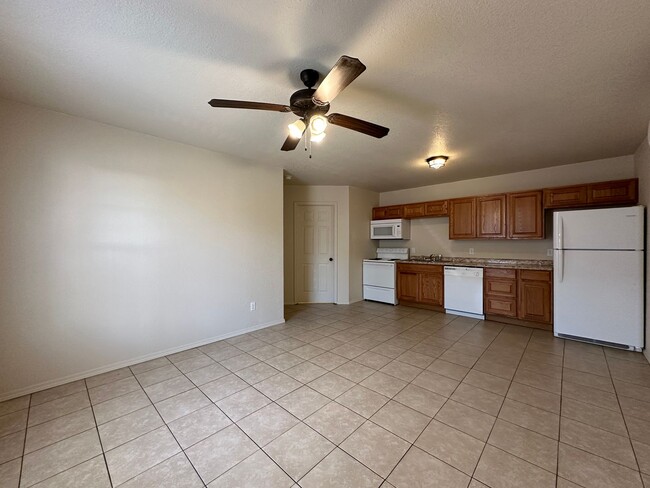 Photo - 2111 N.13th Street-B Unidad B