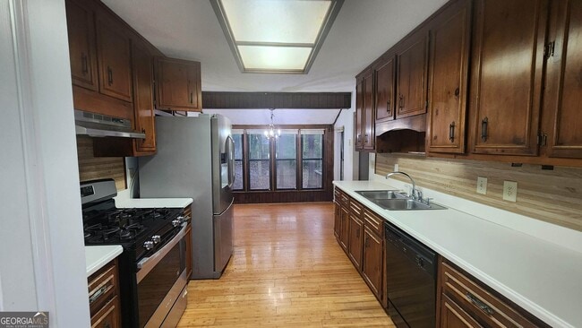 Photo - 6694 Live Oak Ln